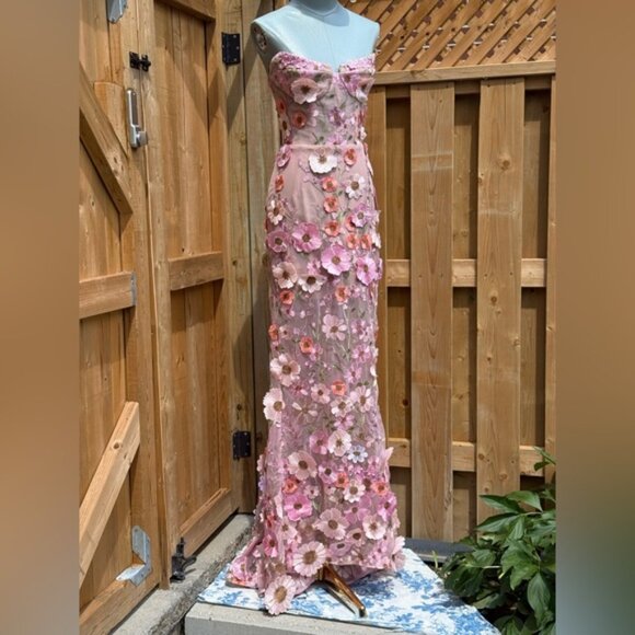 🆕 BRONX & BANCO 🧿 NWOT Jasmine Floral-Appliqued Gown, Pastel Pink Sz M US 6 - Picture 3 of 16